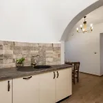 Cozy Apartment In Lovran With Wifi
