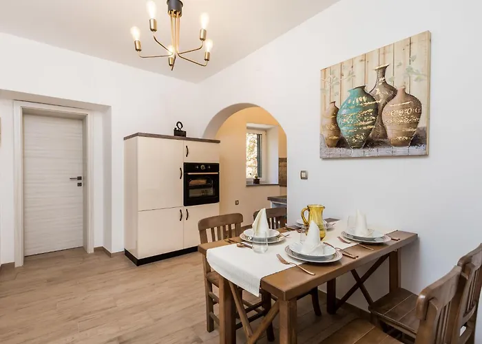 1 Bedroom Awesome In