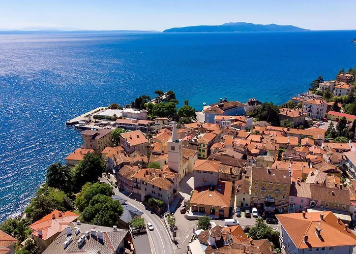 Διαμέρισμα 1 Bedroom Awesome In *