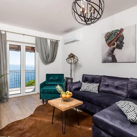 Cozy Apartment In Lovran With Wifi Lovran