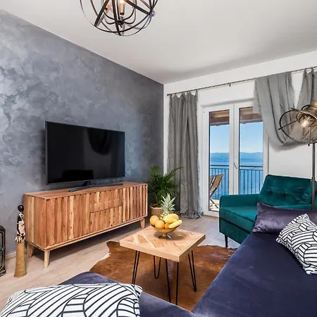 1 Bedroom Awesome In アパート