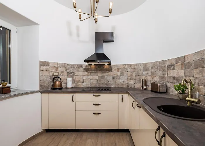 Apartamento 1 Bedroom Awesome In Lovran